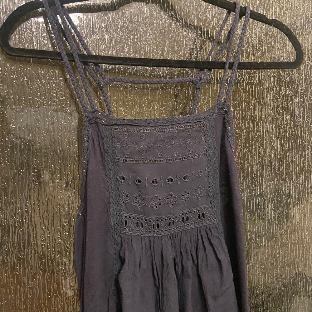 American Eagle Flowy Tank Top